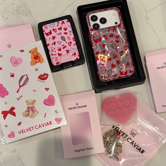 Velvet Caviar Other - New Velvet Caviar Valentine’s Day Pink Phone Case set IPhone 17 pro